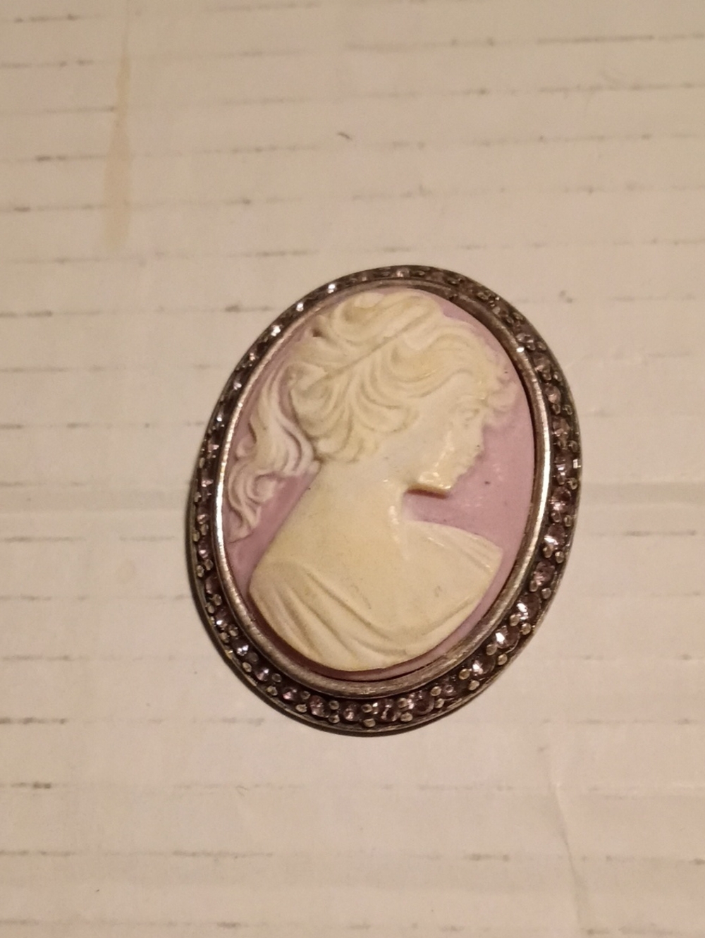 Vintage-Inspired Purple Cameo Brooch with Ivory Profile and Rhinestone Frame